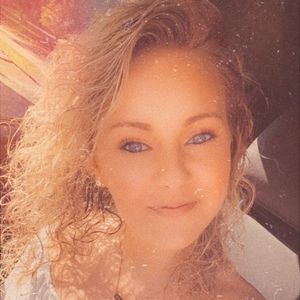 Meet your Posher, Katrina